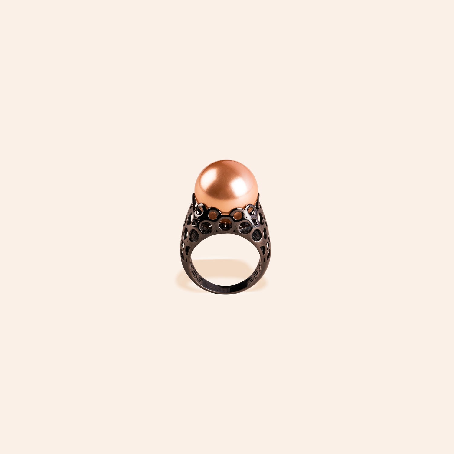 NOIR AURELIA PEARL RING