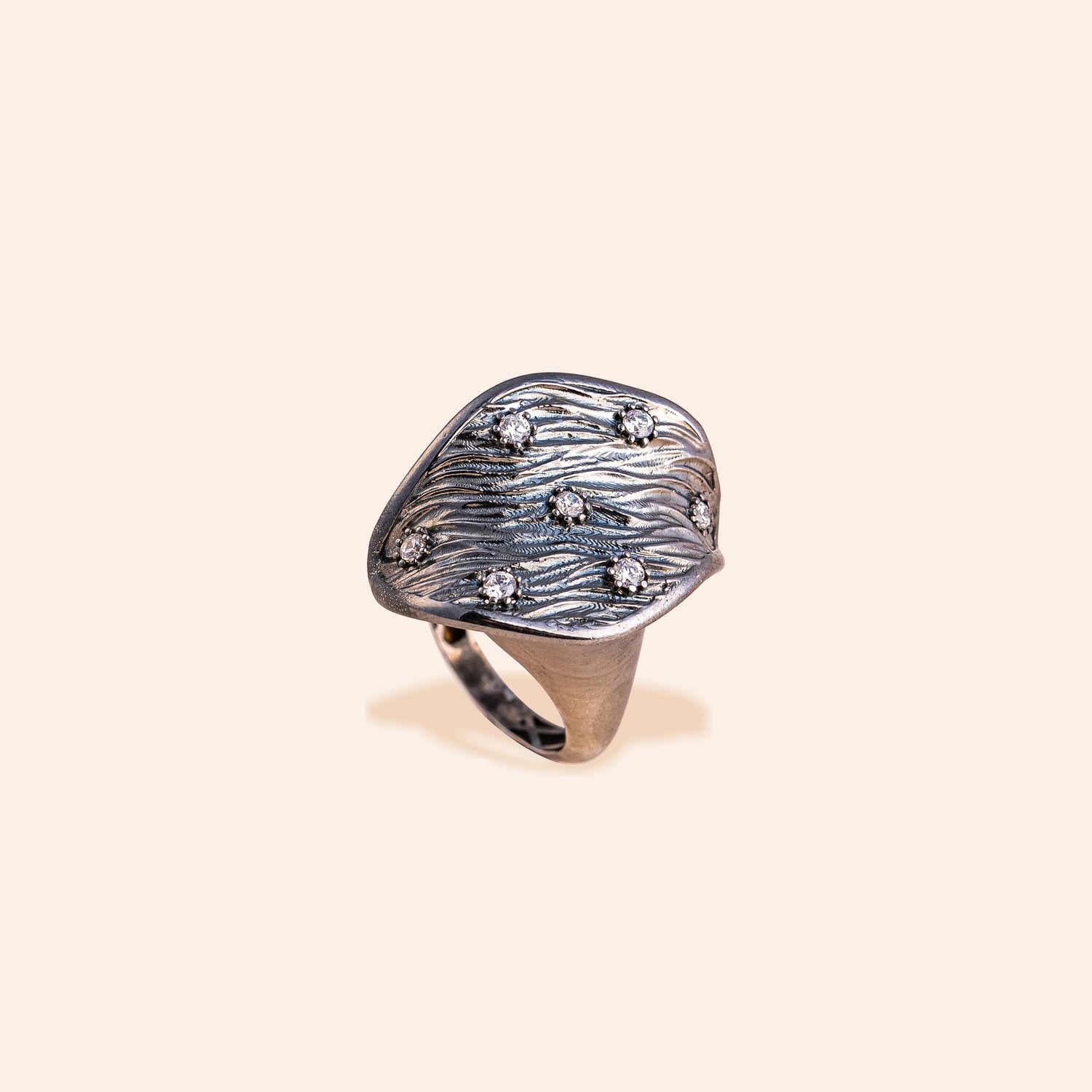 NOIR AEON RING
