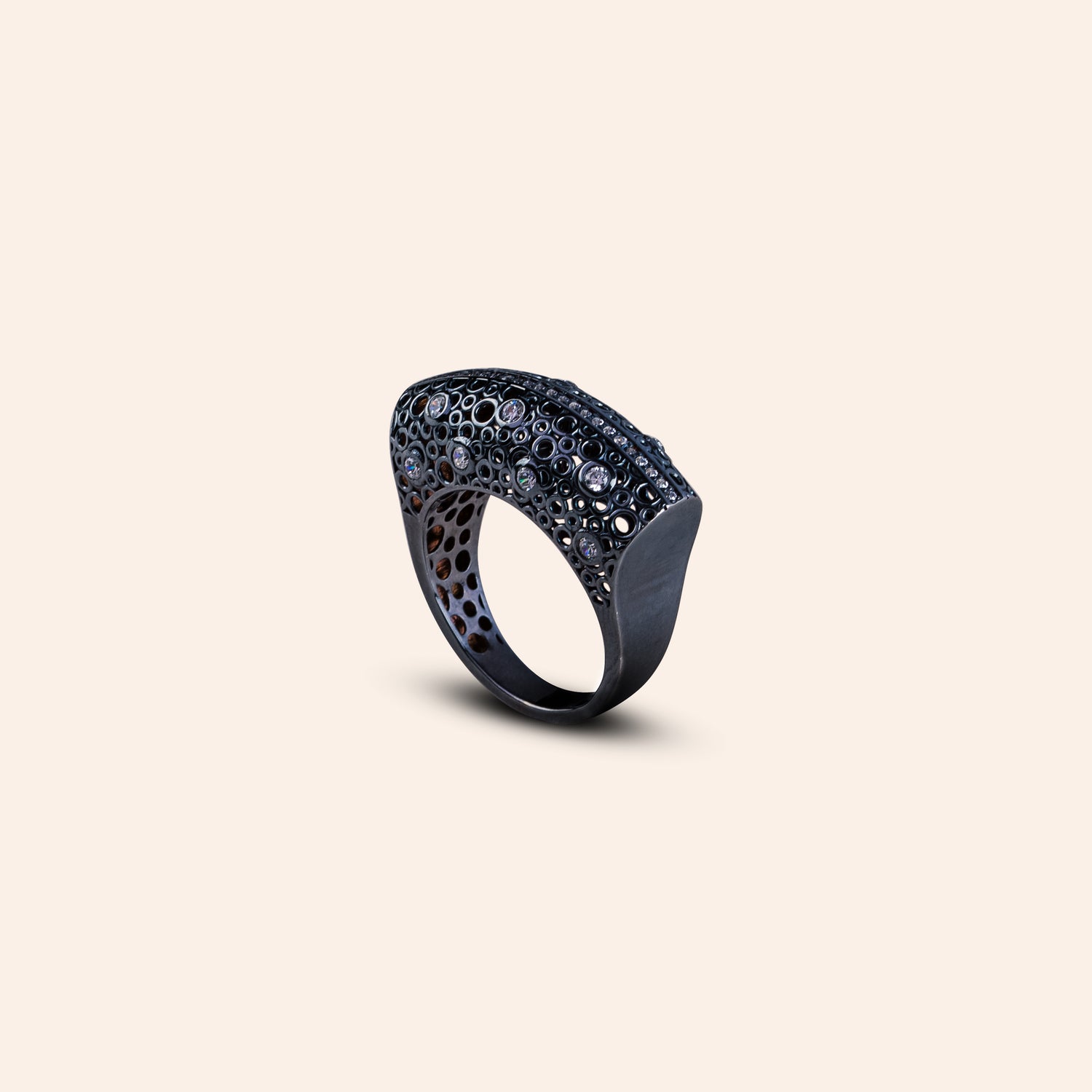 NOIR ARCUS RING