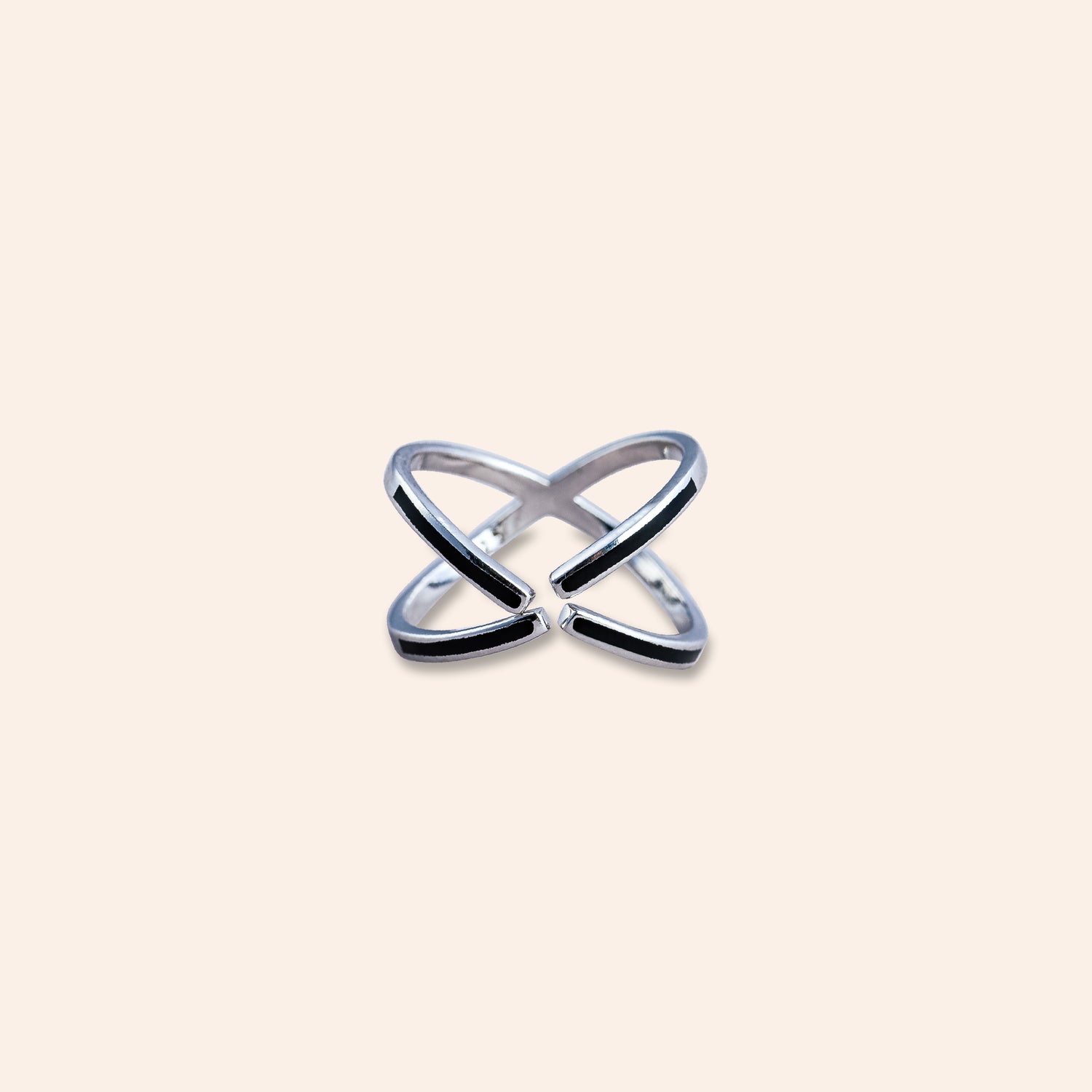 ORIA CROSSFLOW RING