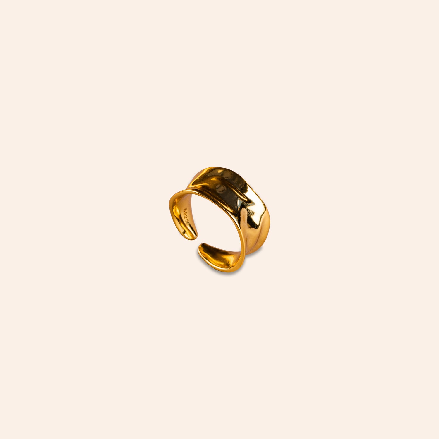 ORIA MOLTEN FLOW RING