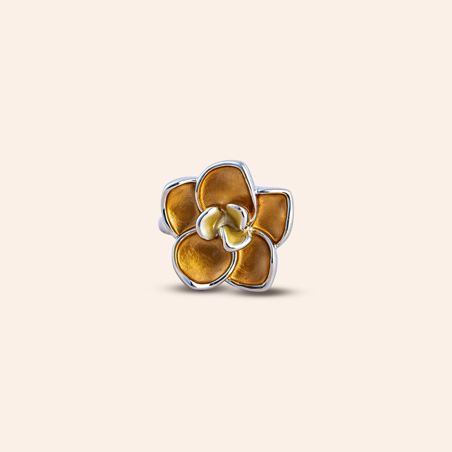 ORIA ZENVIA PETAL RING
