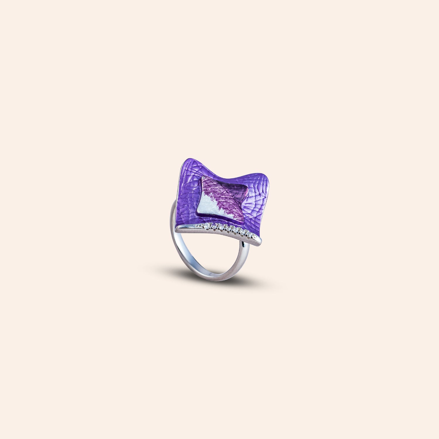 ORIA VIRELLE FACET RING