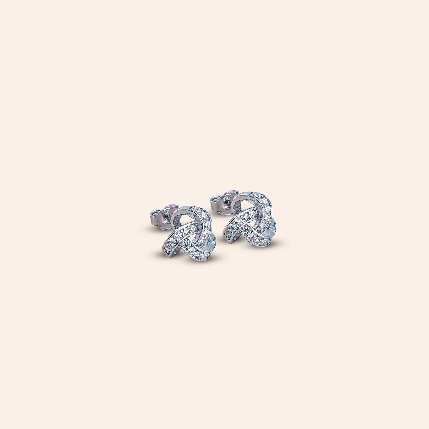 LYRA KNOT STUDS