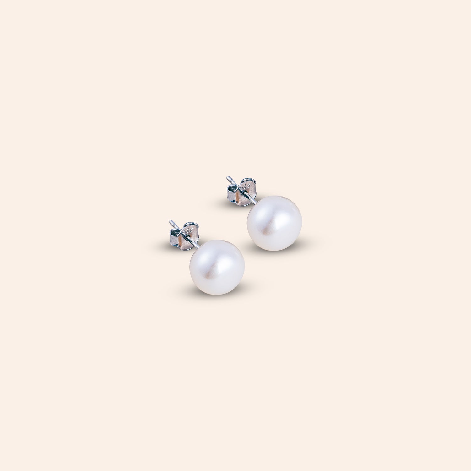 ÉIRA PEARL STUDS
