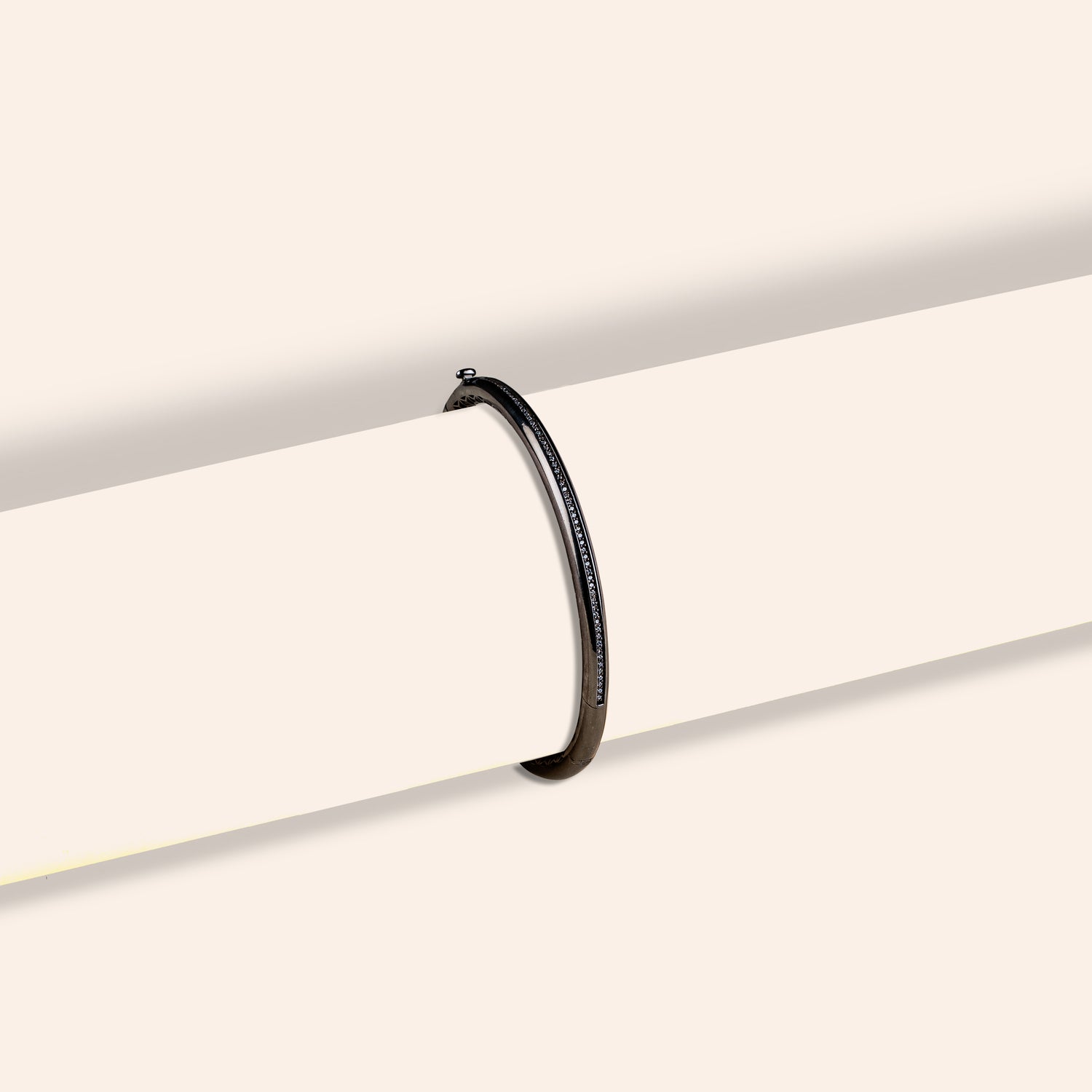 NOIR LINK BRACELET