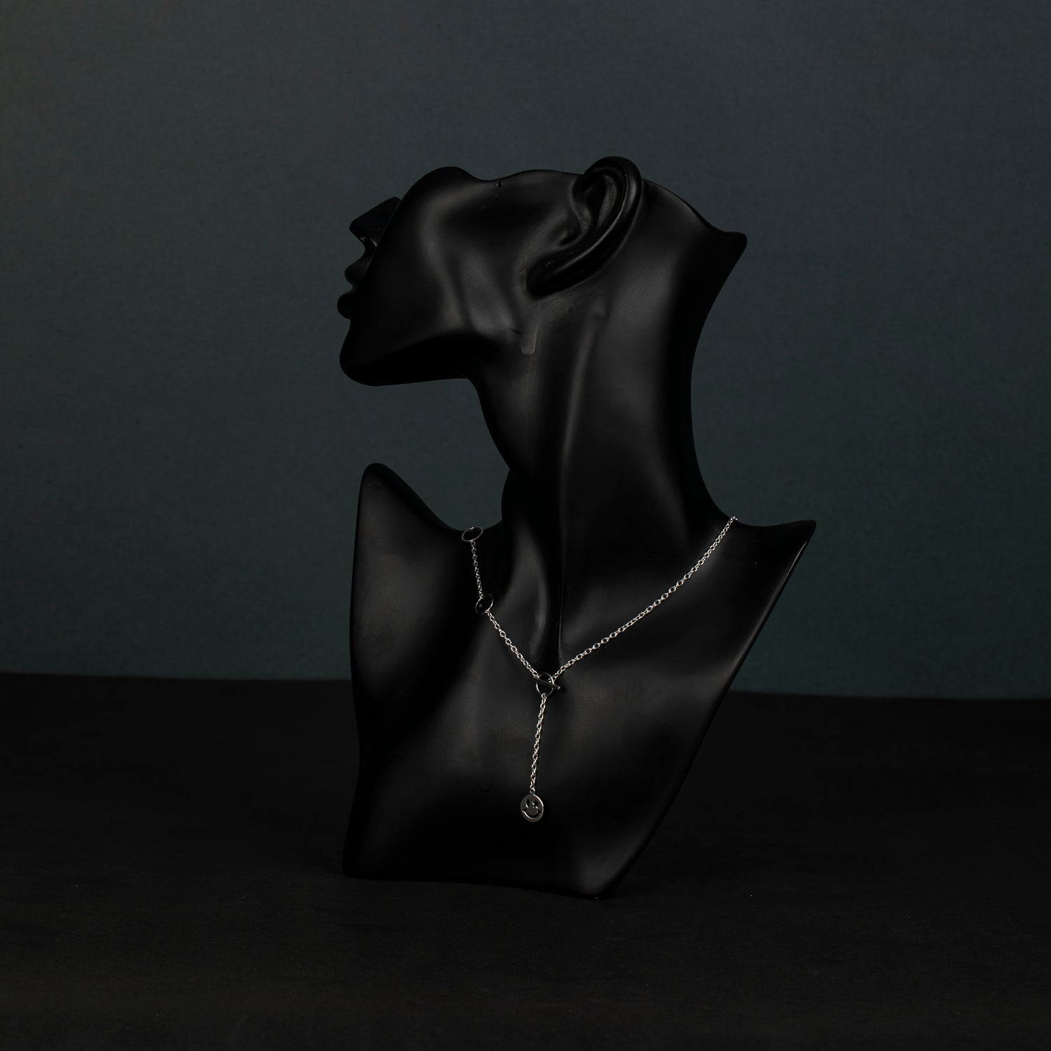 JOY LOOP NECKLACE