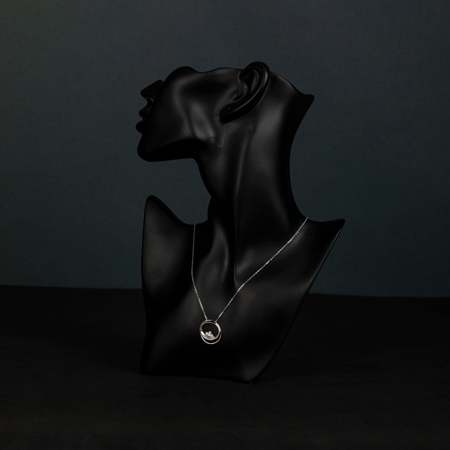 HALO ECLIPSE NECKLACE